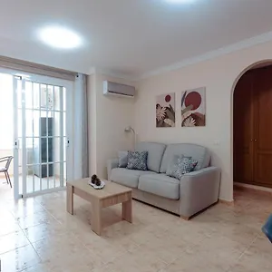 https://acogedor-apartamento-de-66m2-con-garaje-gratuito.in-canary-islands.com